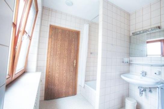 ホテル Barfuesser