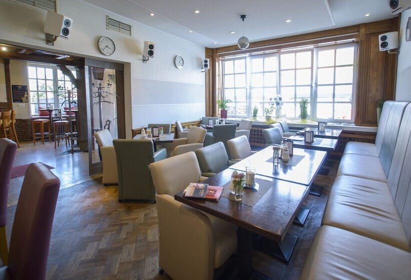 Baumhove Hotel Restaurant Am Markt