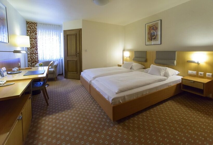 Baumhove Hotel Restaurant Am Markt