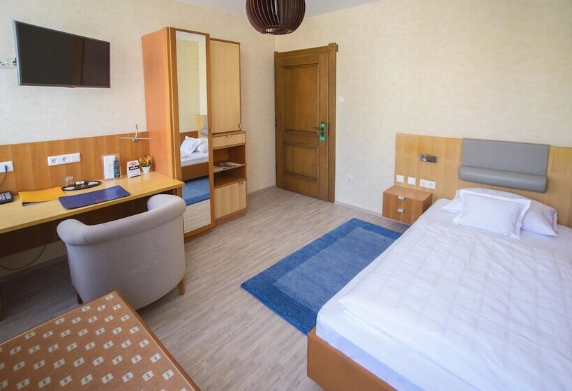 Baumhove Hotel Restaurant Am Markt