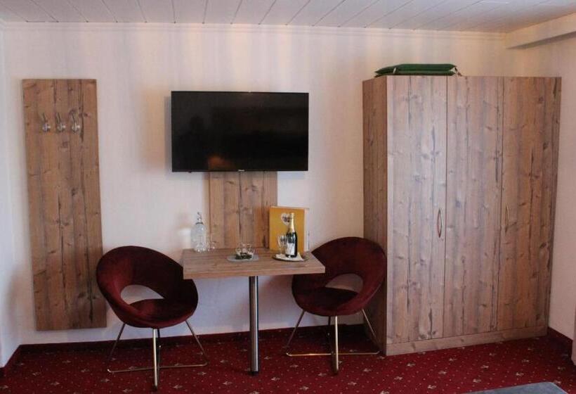 בית מלון כפרי Bayerische Gastwirtschaft Dimpfl Stadl