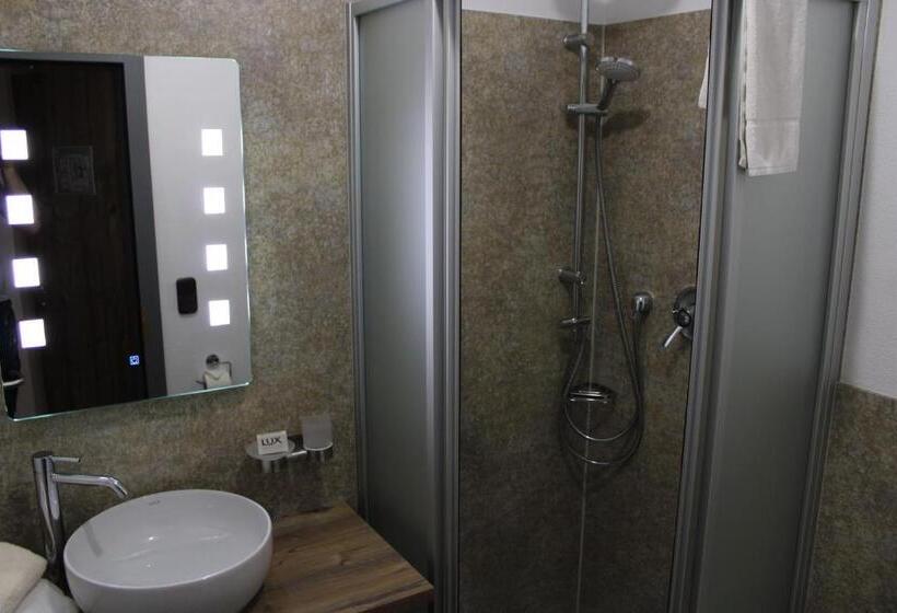 בית מלון כפרי Bayerische Gastwirtschaft Dimpfl Stadl