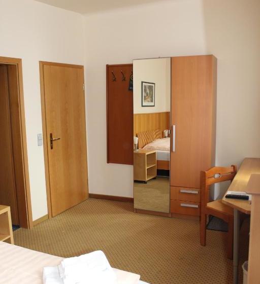 Отель Blauer Bock