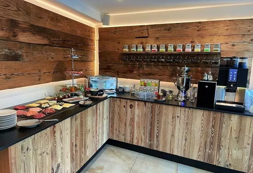 ホテル Der Postwirt