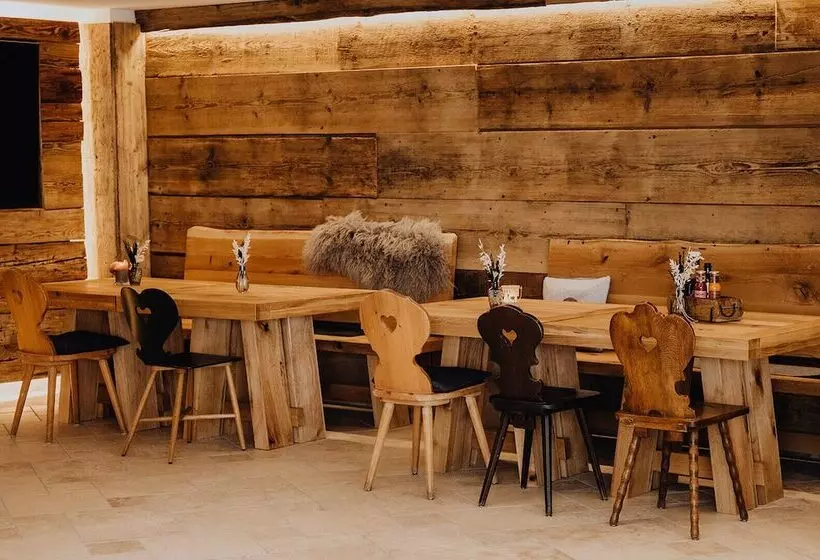 ホテル Der Postwirt