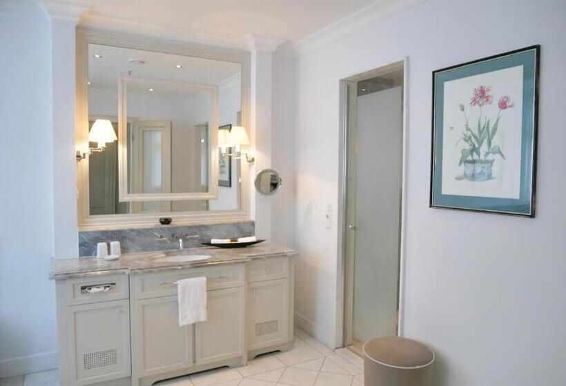 酒店 Detmolder Hof