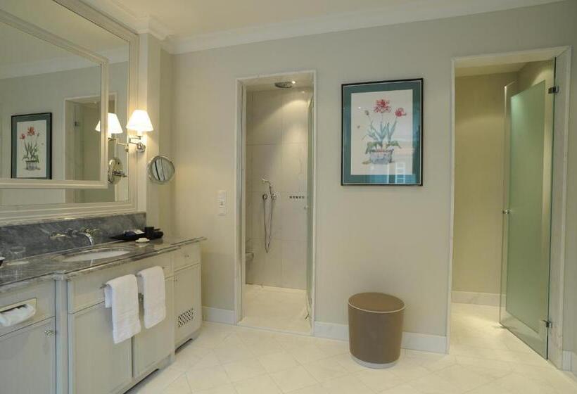 酒店 Detmolder Hof