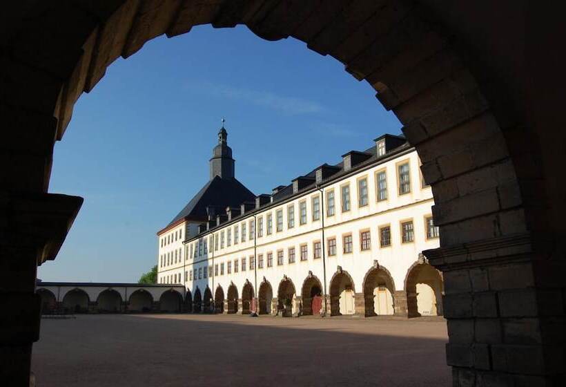 호텔 Garni Am Thüringer Kloßtheater