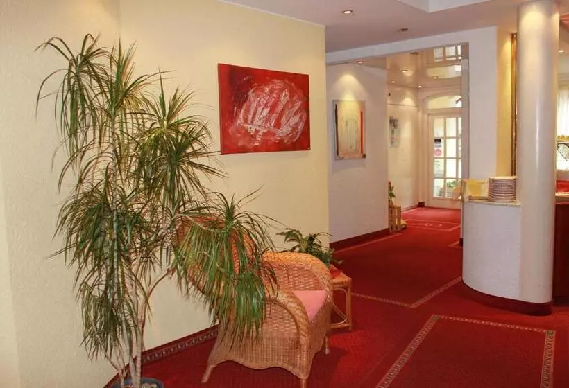 Отель Garni Wiestor