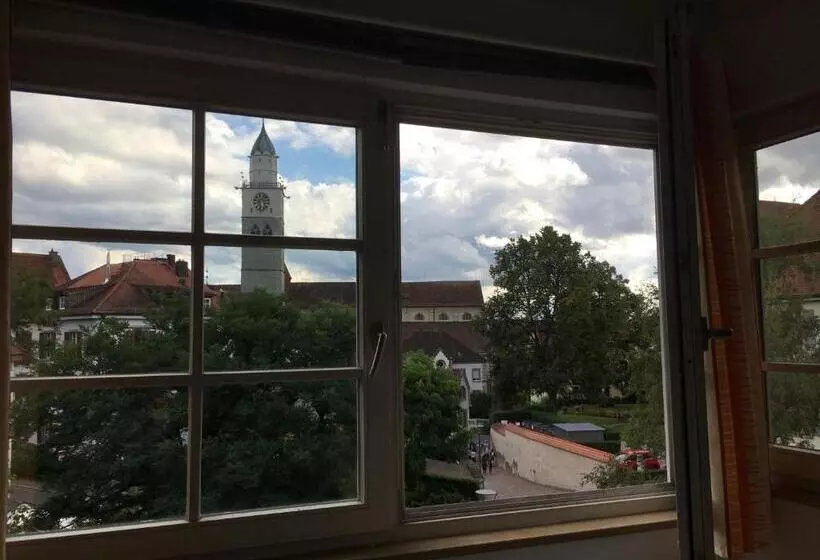 Отель Garni Wiestor