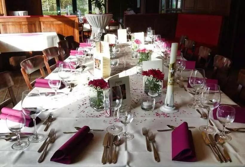 בית מלון כפרי Gasthaus Luthemuhle