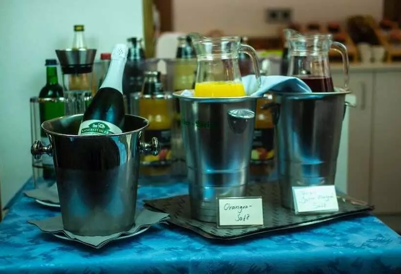 酒店 Kaiserstühler Hof