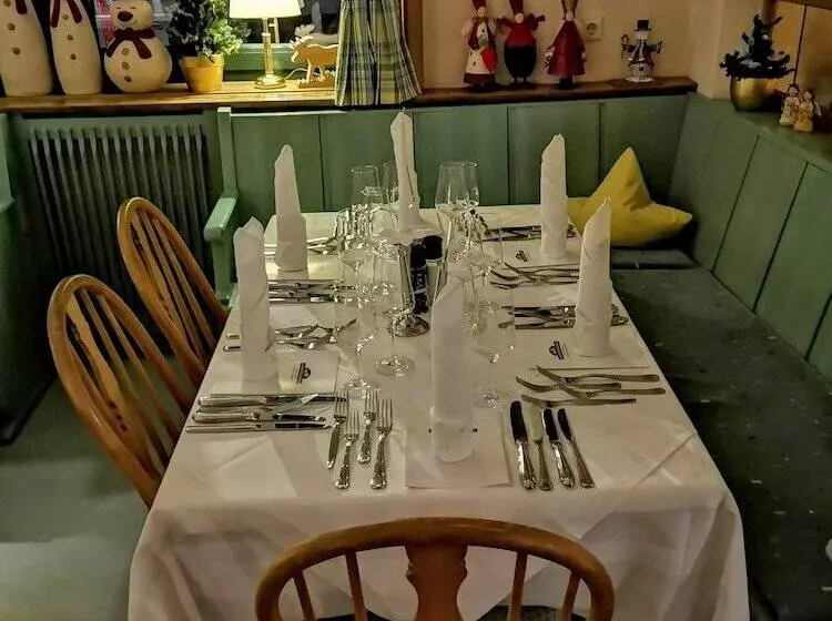 酒店 Kaiserstühler Hof