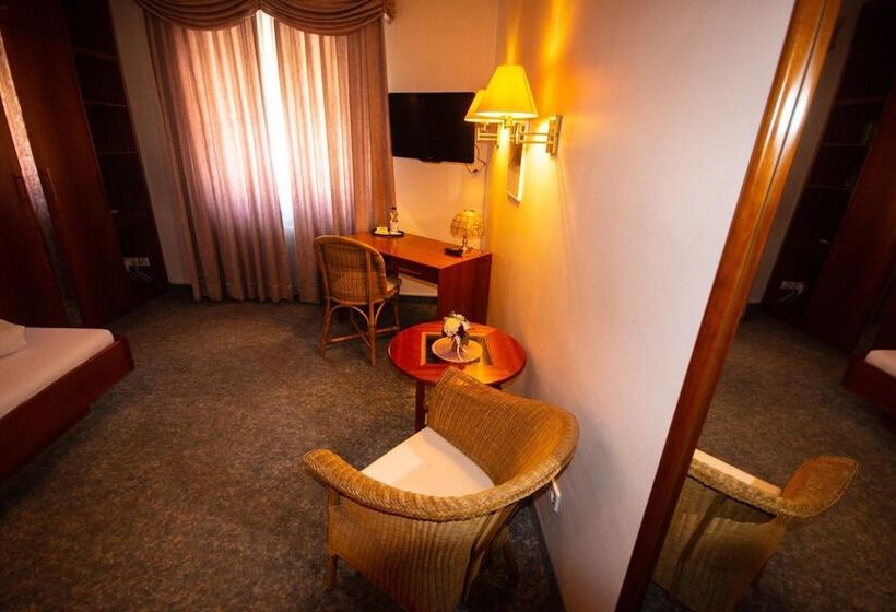 호텔 Kaiserstühler Hof