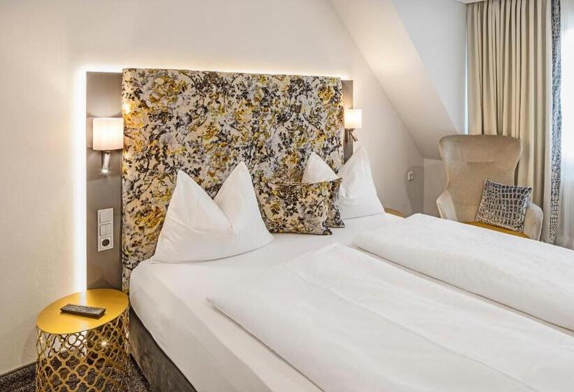 בית מלון כפרי Menge An Der Schlacht