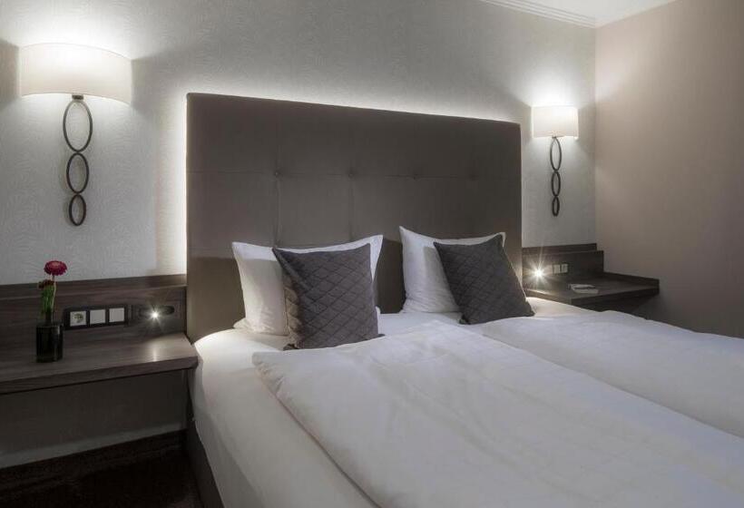 בית מלון כפרי Menge An Der Schlacht