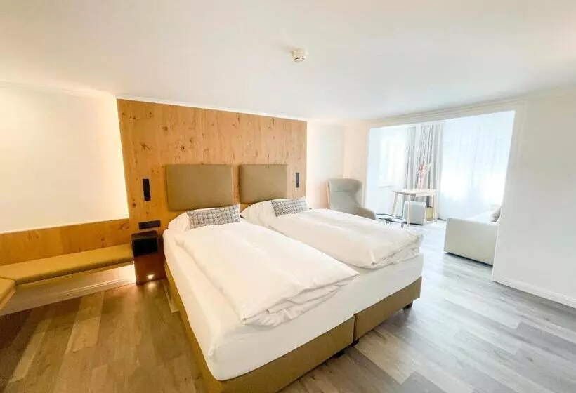 ホテル Menge An Der Schlacht