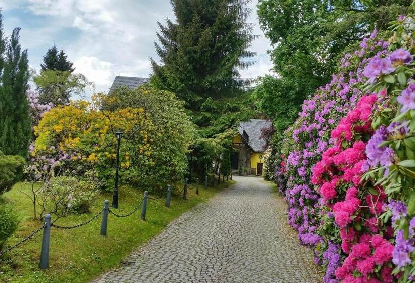 Parkhotel Schwarzenberg   Garni