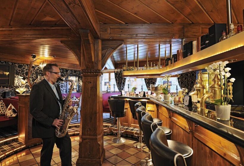 Отель Relais & Châteaux Jagdhof Glashütte