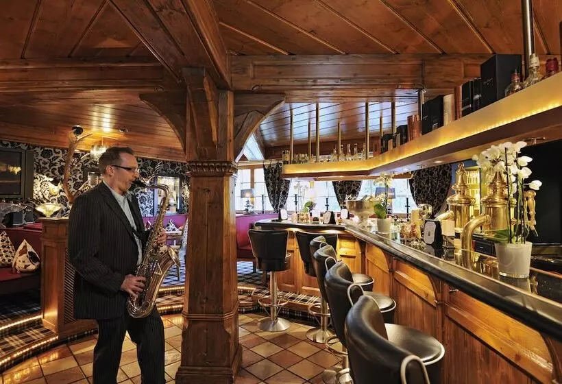 Отель Relais & Châteaux Jagdhof Glashütte