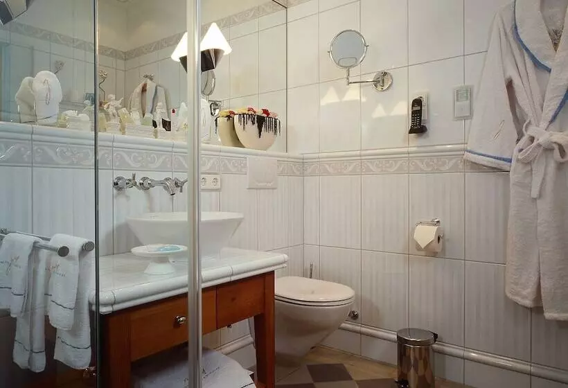 Отель Relais & Châteaux Jagdhof Glashütte