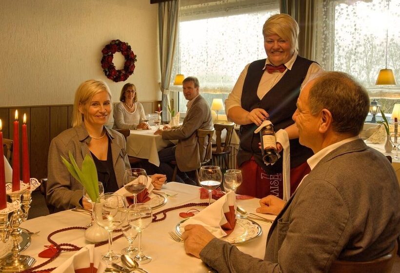 호텔 & Restaurant Kaiserhof