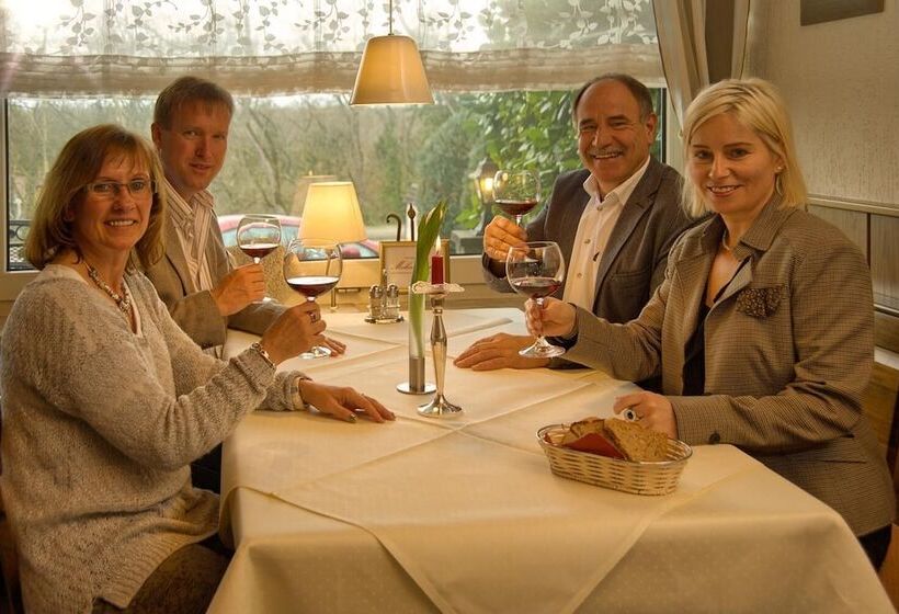 호텔 & Restaurant Kaiserhof