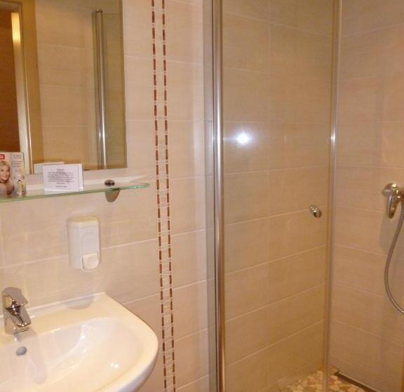 בית מלון כפרי Schwarzwald Gasthof Rößle