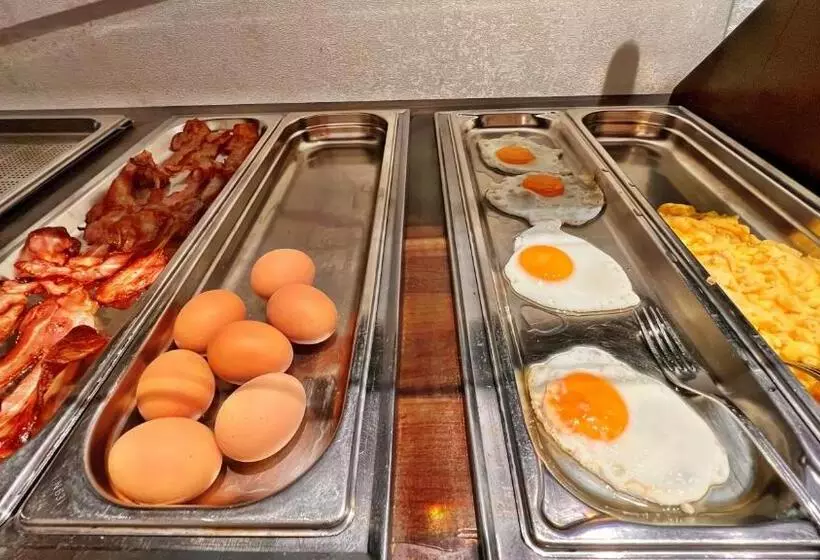 בית מלון כפרי Zu Den Drei Kronen