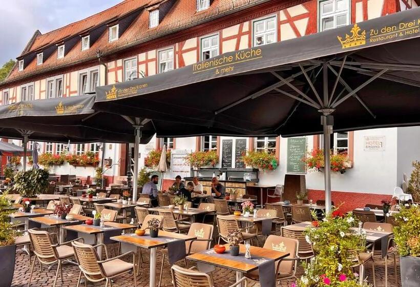 فندق Zu Den Drei Kronen