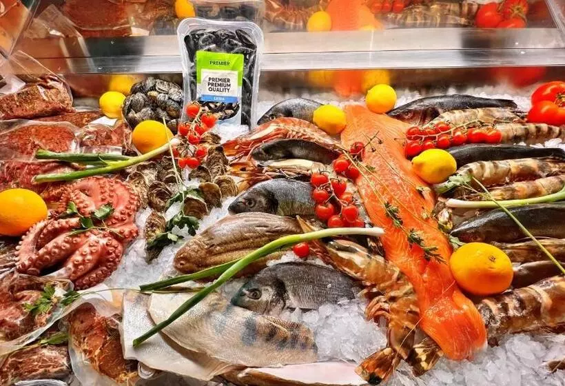 בית מלון כפרי Zu Den Drei Kronen