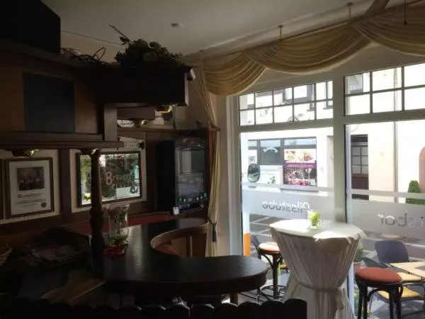 בית מלון כפרי Restaurant Zumbusch