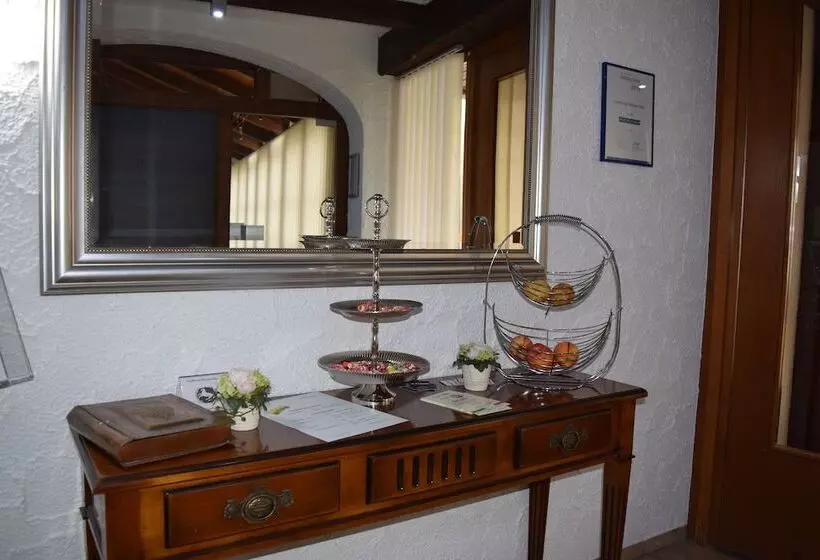 Landhotel Weisses Ross Garni