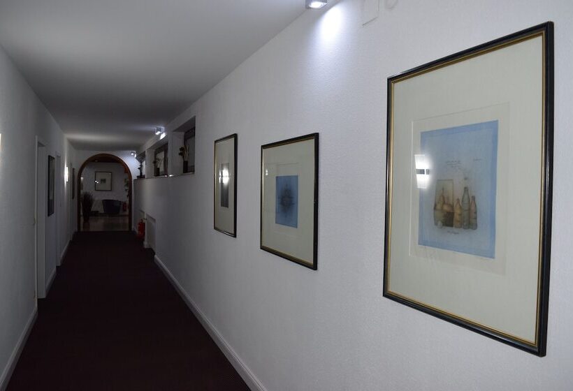 Landhotel Weisses Ross Garni