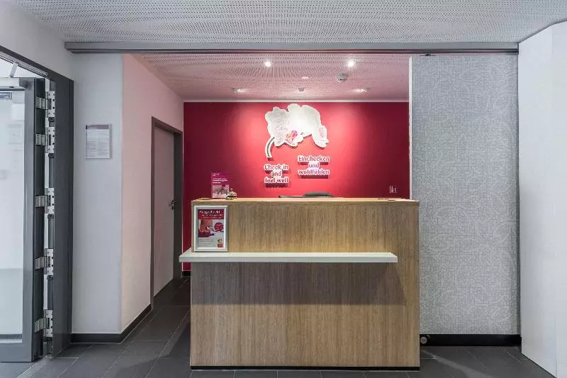 Мотель Serways Hotel Weiskirchen Nord