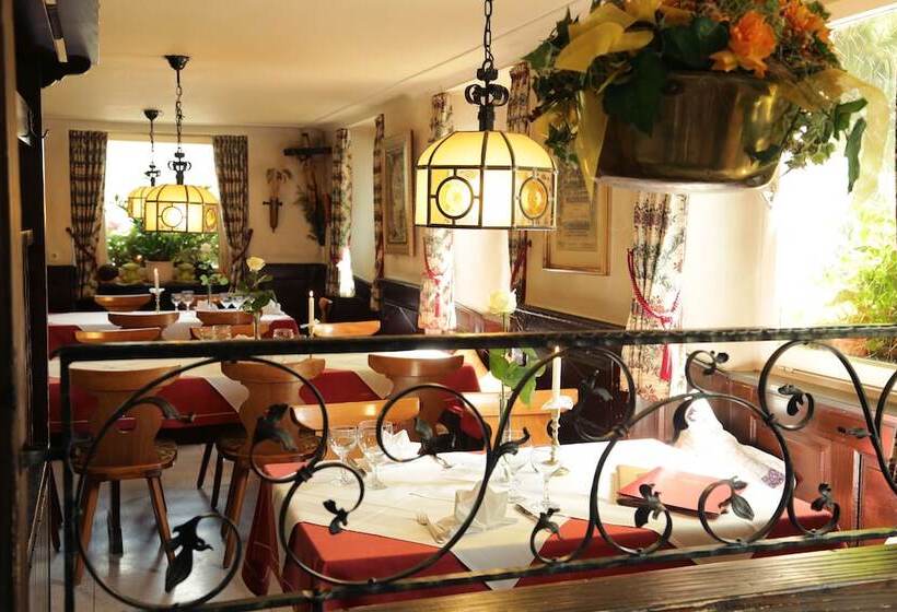 Pensão & Gasthaus Löwen