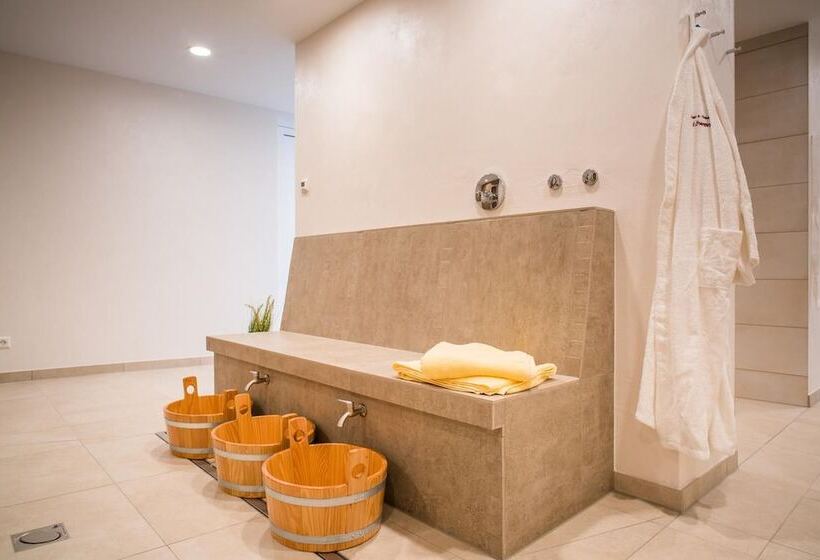 Pensão & Gasthaus Löwen