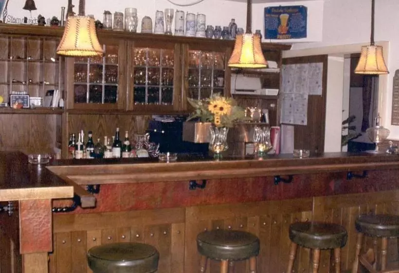 ペンション Gasthof Hüsing