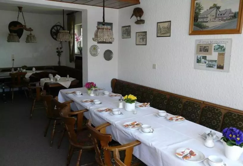 ペンション Gasthof Hüsing