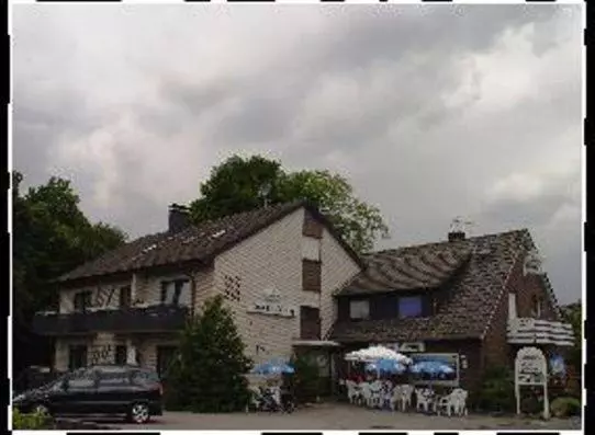 ペンション Gasthof Hüsing