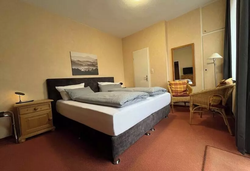 مبيت وإفطار Haus Am See