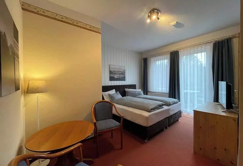 مبيت وإفطار Haus Am See