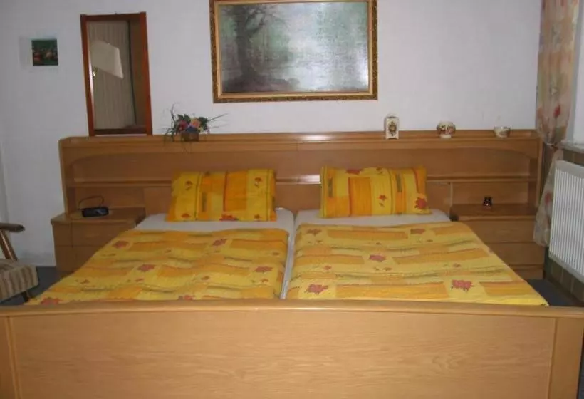 住宿加早餐  Pension Haus Beck