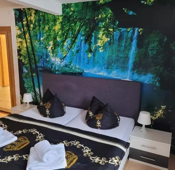 مبيت وإفطار Pension Parkblick