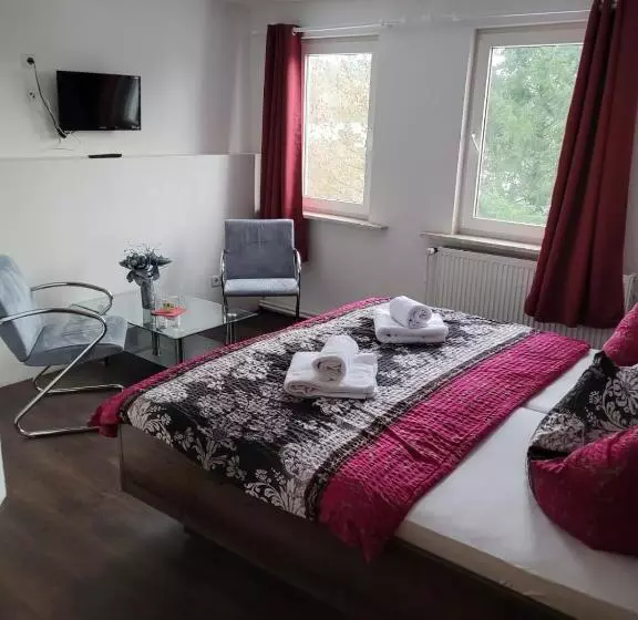 مبيت وإفطار Pension Parkblick