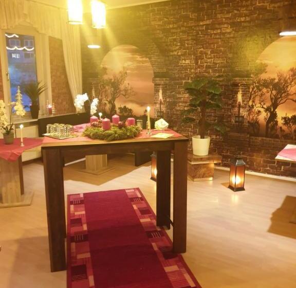 مبيت وإفطار Pension Parkblick