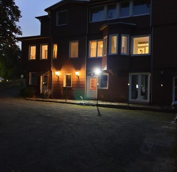 مبيت وإفطار Pension Parkblick