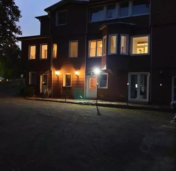 مبيت وإفطار Pension Parkblick