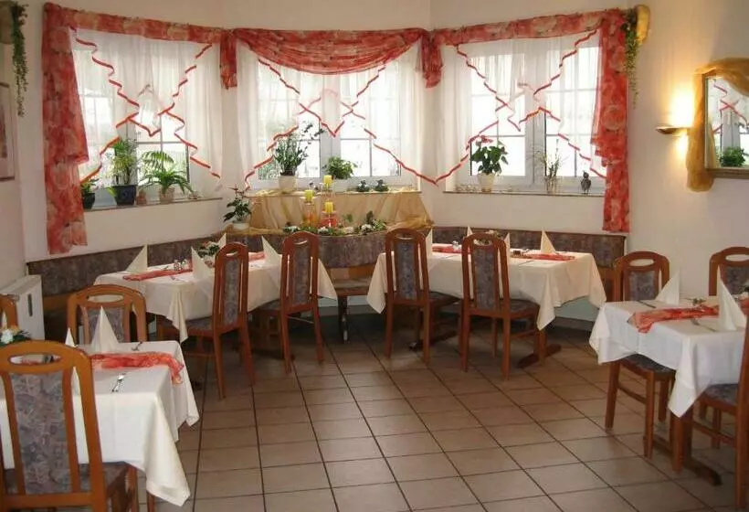 酒店 Alt Holzhausen