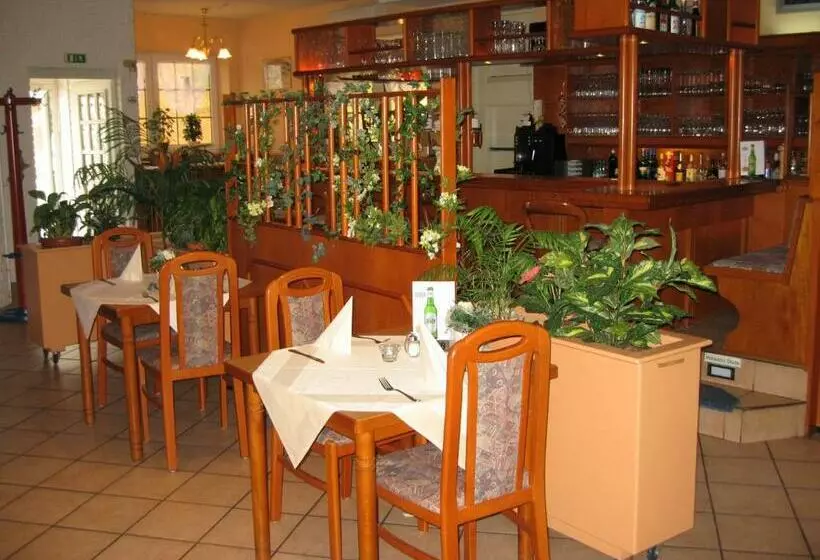 酒店 Alt Holzhausen